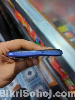 Vivo y21